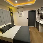 Mi Boutique Hotel 3*