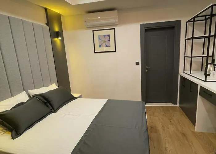 Mi Boutique Hotel 3*
