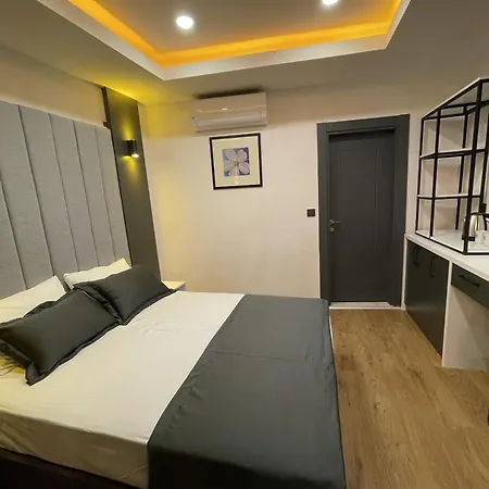 Mi Boutique Hotel 3*