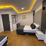 Отель Mi Boutique 3*